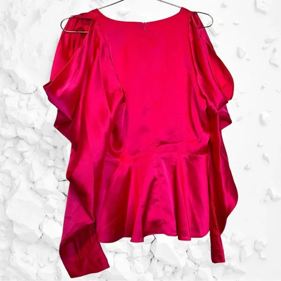 Do+Be Satiny Pink V Neck Balloon Sleeve Cold Shoulder Top size Medium - Picture 2 of 5